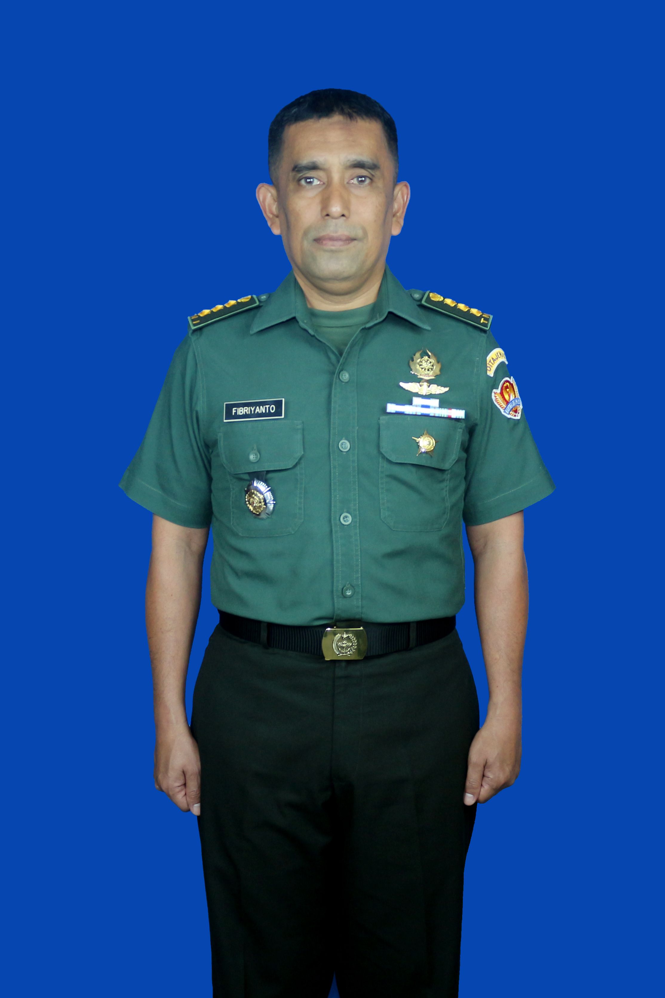 Foto KOLONEL CAJ FIBRIYANTO